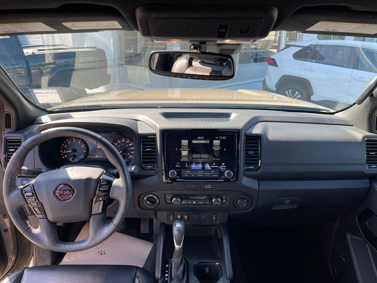 Nissan Frontier Crew Cab 4x4 PRO-4X Auto 2022