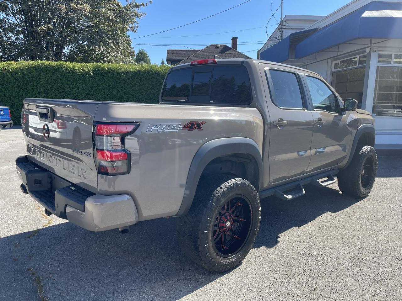 Nissan Frontier Crew Cab 4x4 PRO-4X Auto 2022