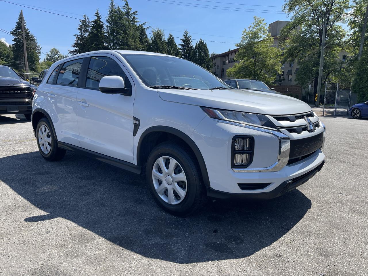 Mitsubishi RVR ES AWC 2023