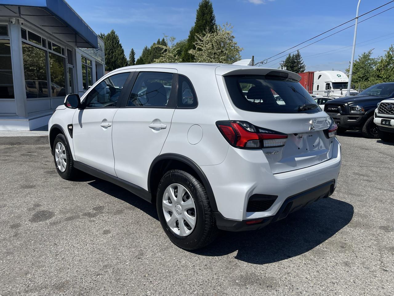 Mitsubishi RVR ES AWC 2023