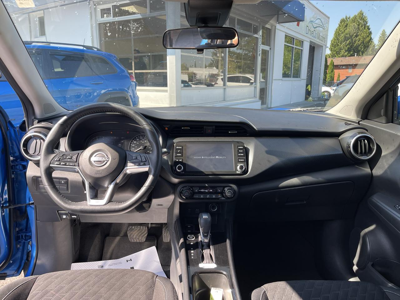 Nissan Kicks SV FWD 2024