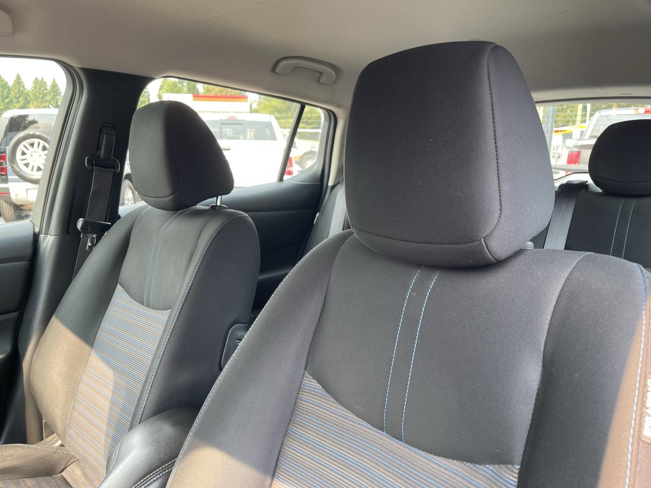 Nissan Leaf SV PLUS Hatchback 2020