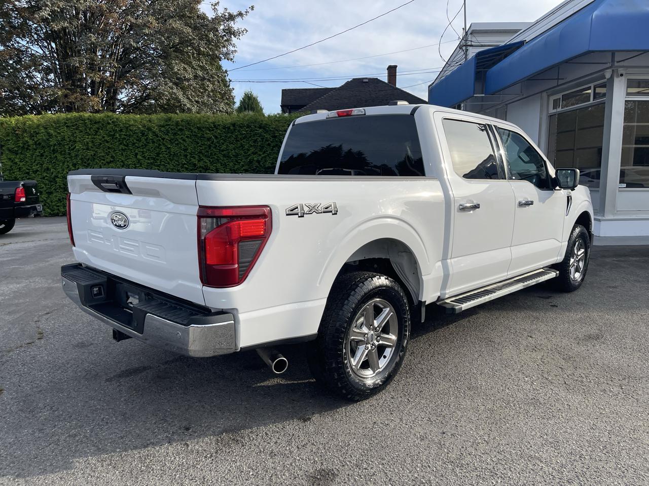 Ford F-150 XLT 4WD SuperCrew 5.5' Box 2024