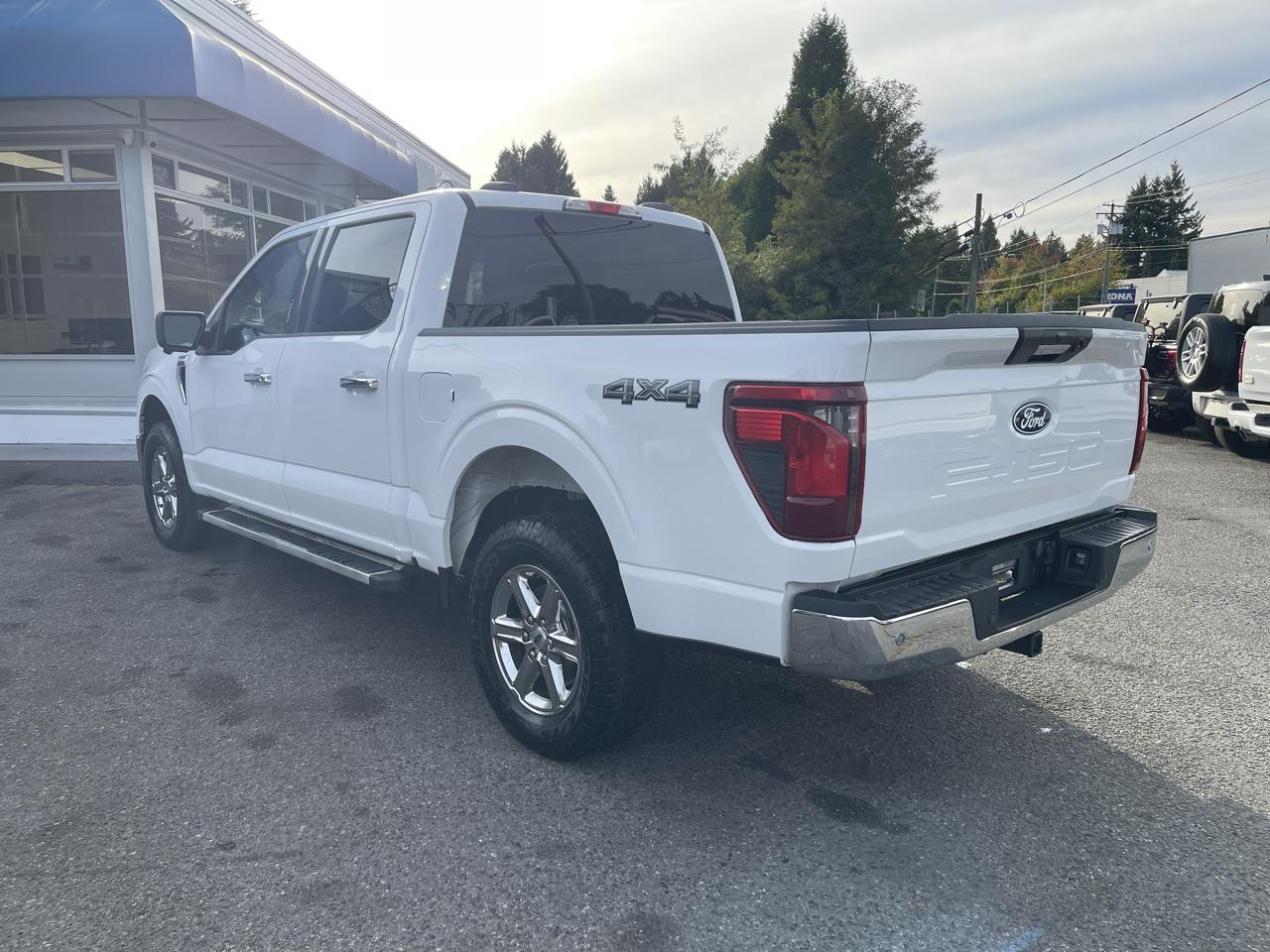 Ford F-150 XLT 4WD SuperCrew 5.5' Box 2024