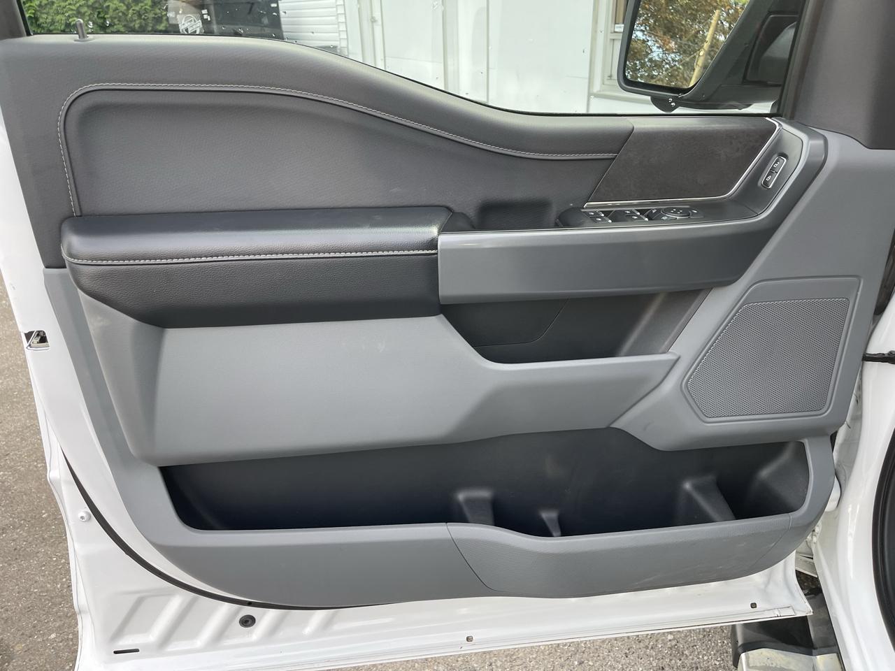 Ford F-150 XLT 4WD SuperCrew 5.5' Box 2024
