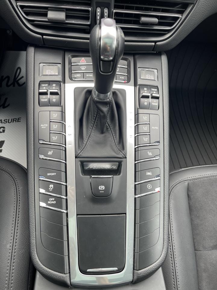 Porsche Macan AWD 2019
