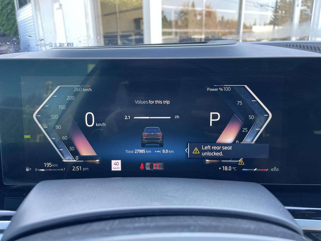 BMW X7 xDrive40i Sports Activity Vehicle 2025