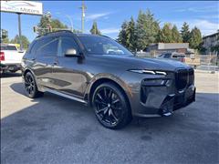 2025 BMW X7 