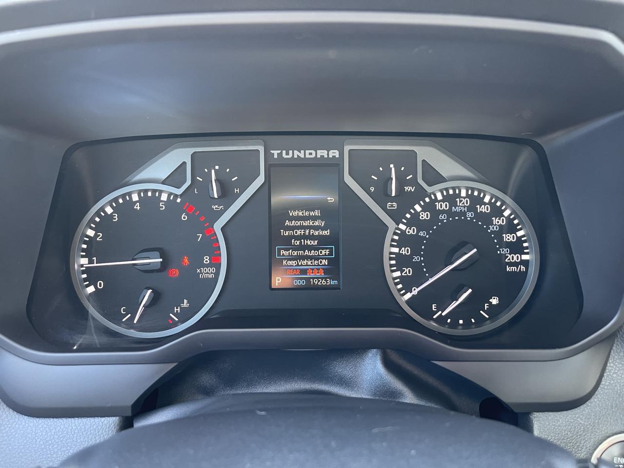 Toyota Tundra 4WD Platinum CrewMax 6.5' Bed (Natl) 2025