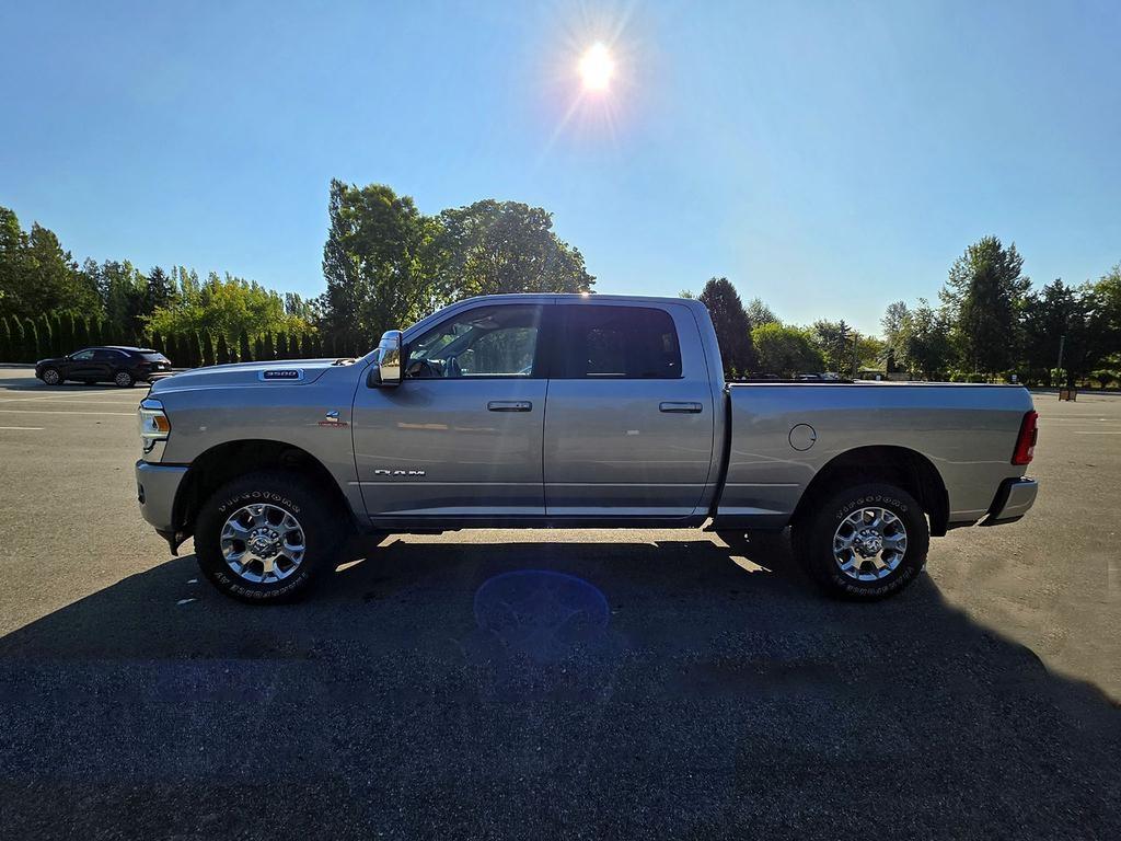 RAM 3500 Laramie 4x4 Crew Cab 6'4" Box 2023