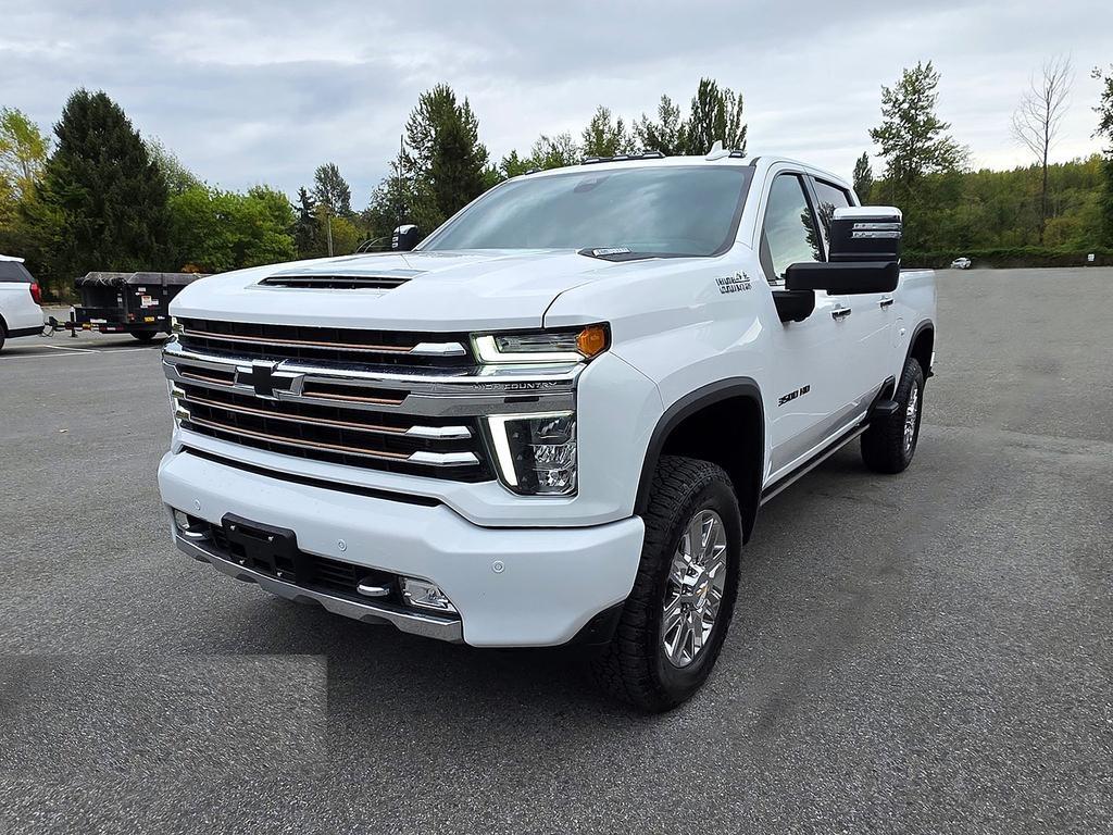 Chevrolet Silverado 3500HD 4WD Crew Cab 159" High Country 2023