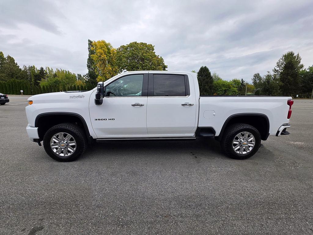 Chevrolet Silverado 3500HD 4WD Crew Cab 159" High Country 2023