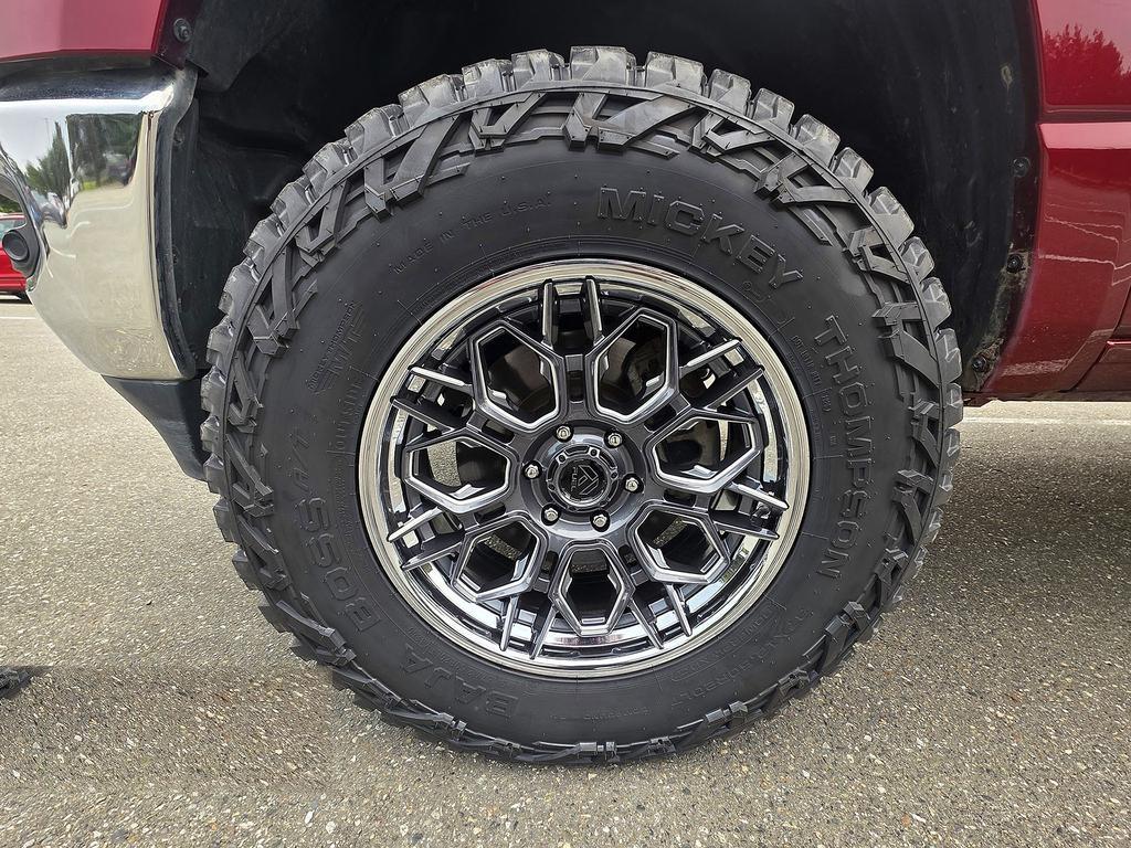 RAM 1500 Laramie 4x4 Crew Cab 5'7" Box 2023