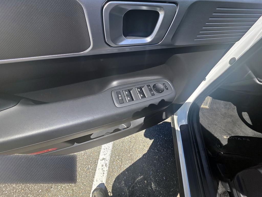 Hyundai Santa Fe Hybrid Preferred AWD 2026