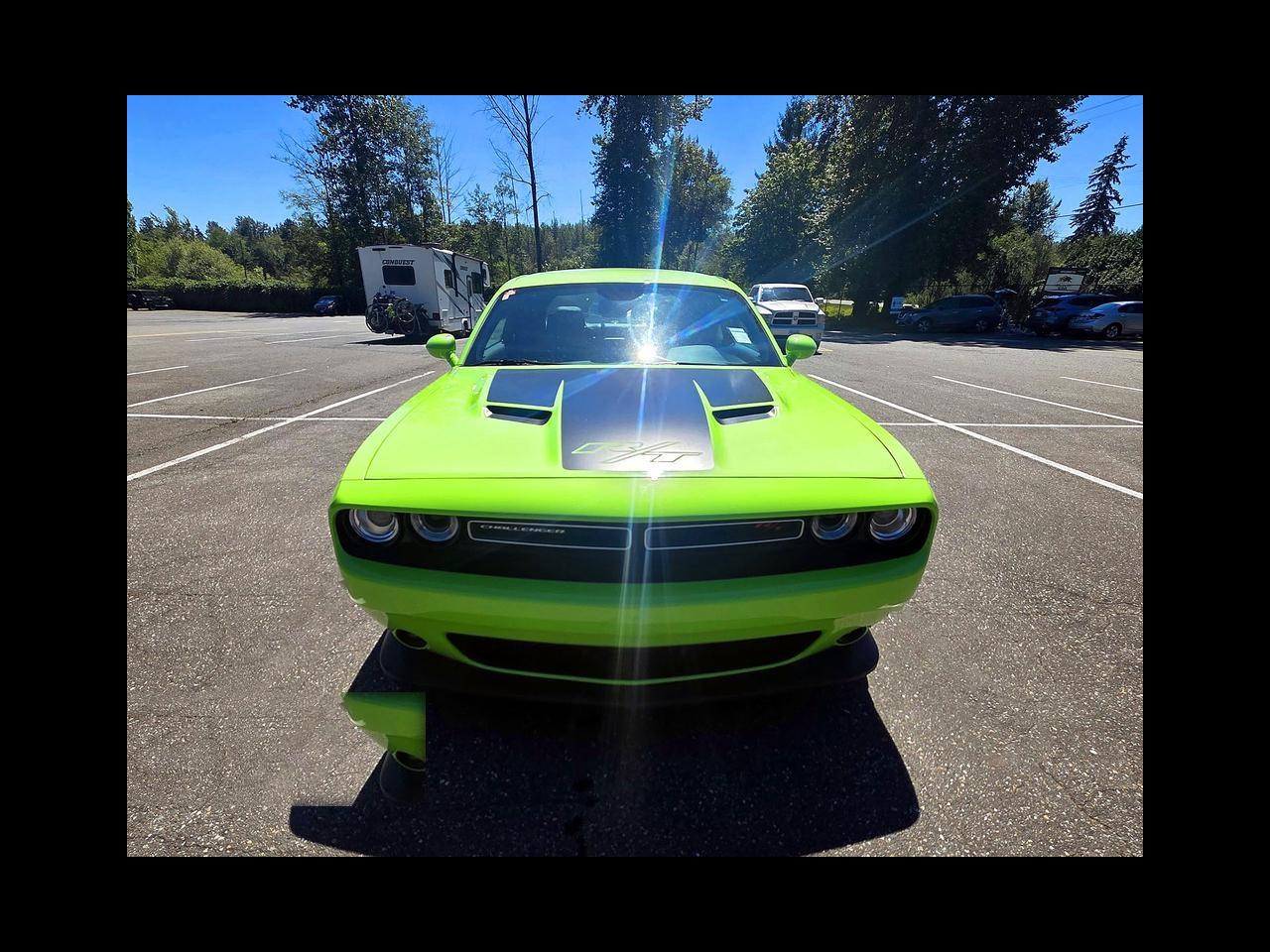 Dodge Challenger 2dr Cpe Scat Pack 2015