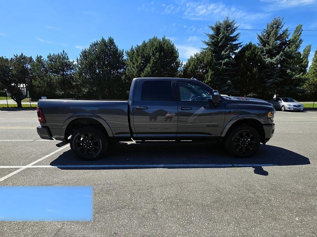 RAM 3500 Limited 4x4 Crew Cab 6'4" Box 2024