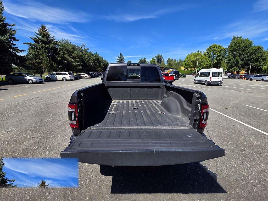 RAM 3500 Limited 4x4 Crew Cab 6'4" Box 2024