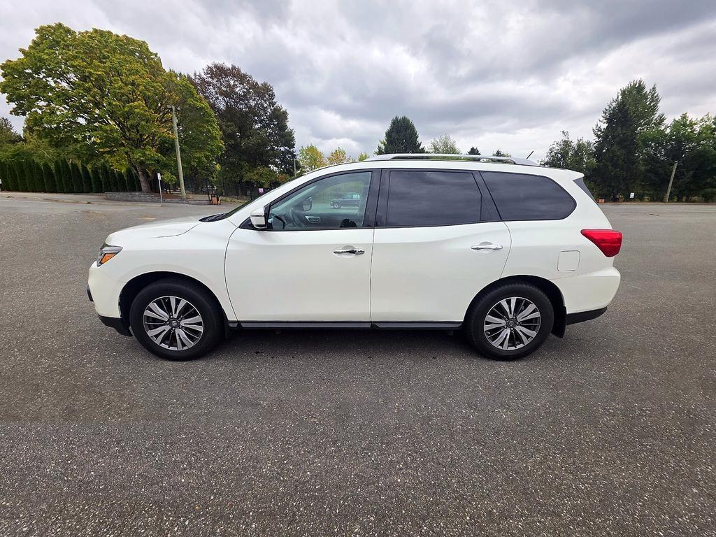 Nissan Pathfinder 4x4 Platinum 2017
