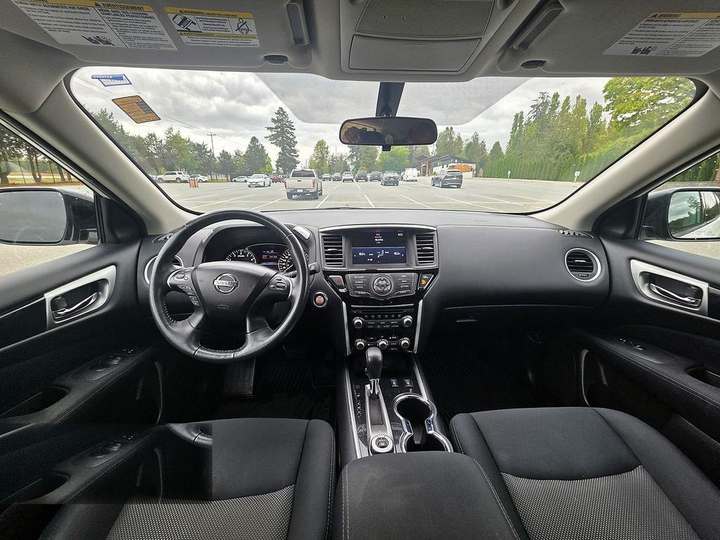 Nissan Pathfinder 4x4 Platinum 2017