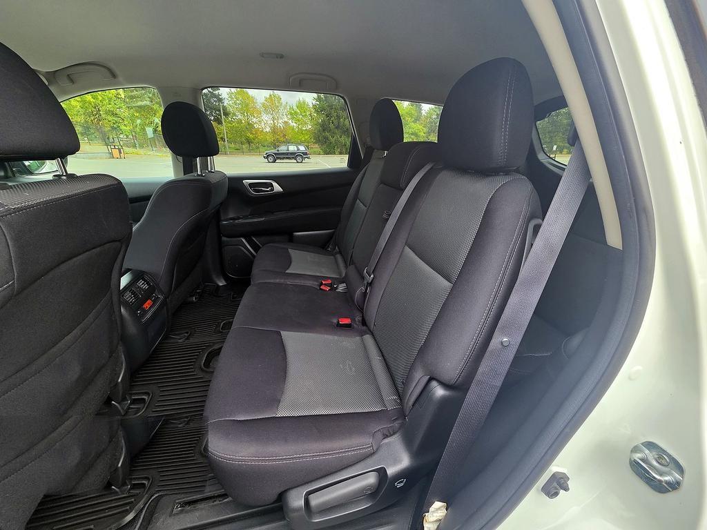 Nissan Pathfinder 4x4 Platinum 2017