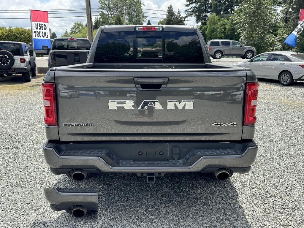 RAM 1500 Big Horn 4x4 Crew Cab 5'7" Box 2025
