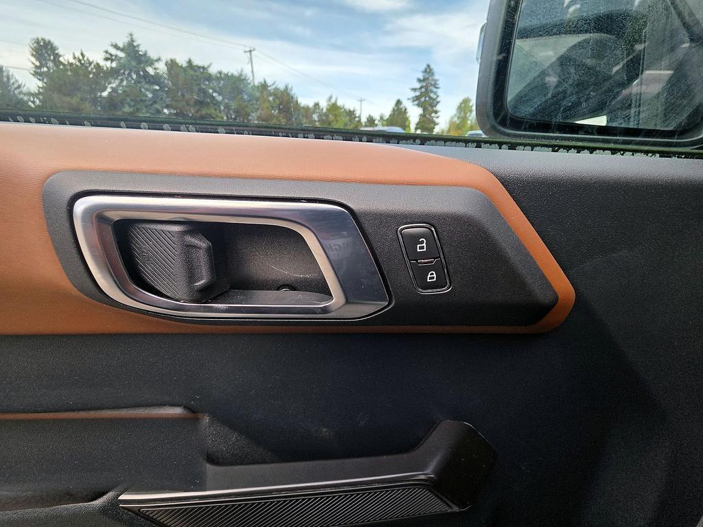Ford Bronco Outer Banks 4 Door 4x4 2024