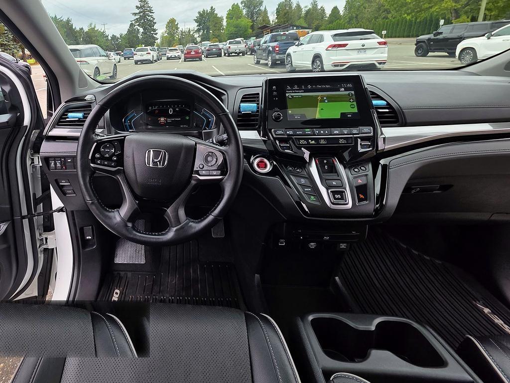 Honda Odyssey Touring Auto 2022