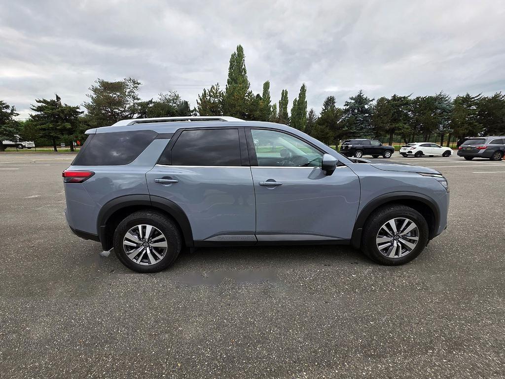 Nissan Pathfinder SL 4WD 2023