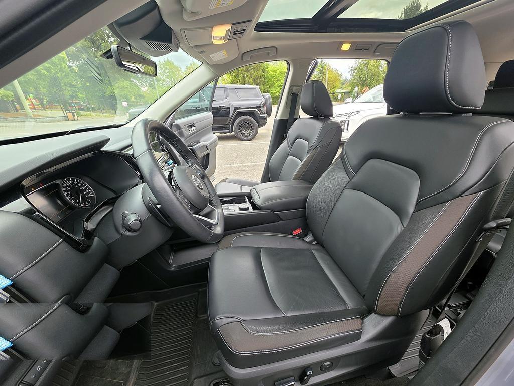 Nissan Pathfinder SL 4WD 2023