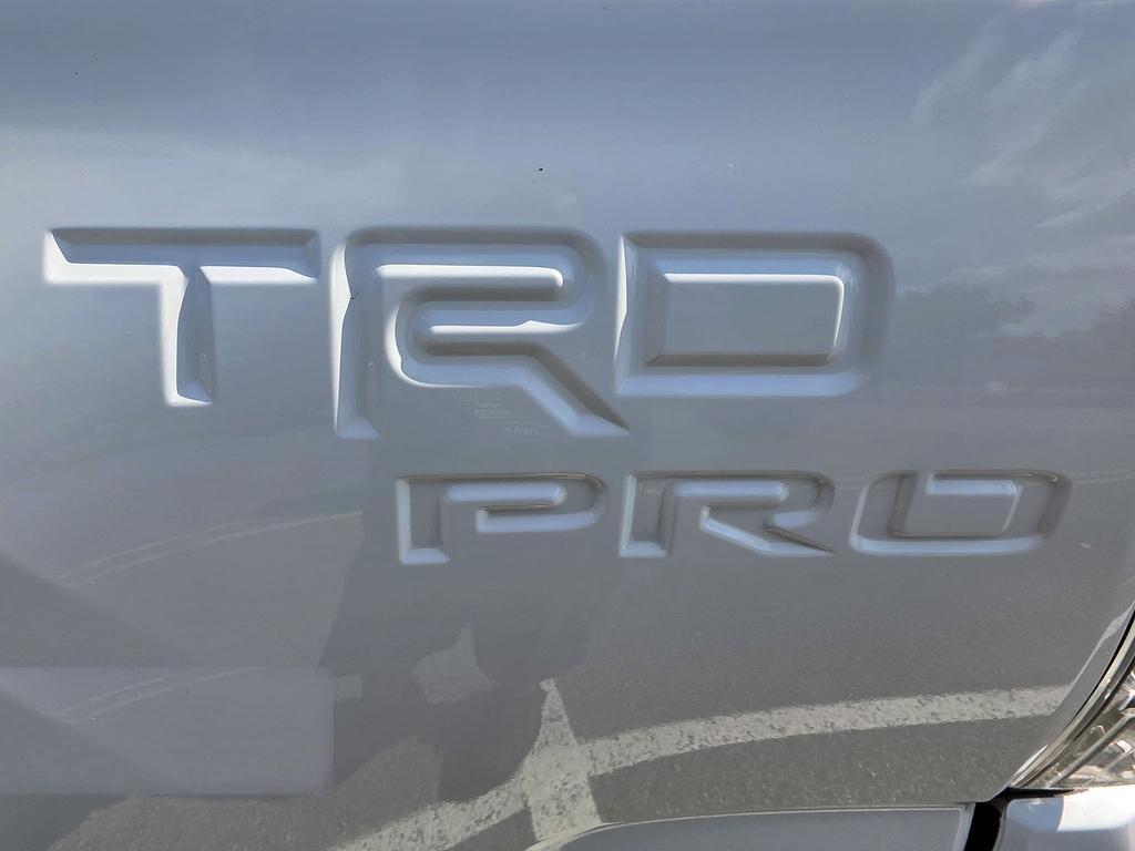 Toyota Tacoma 4WD TRD Off Road Double Cab 5' Bed V6 MT (Natl) 2023