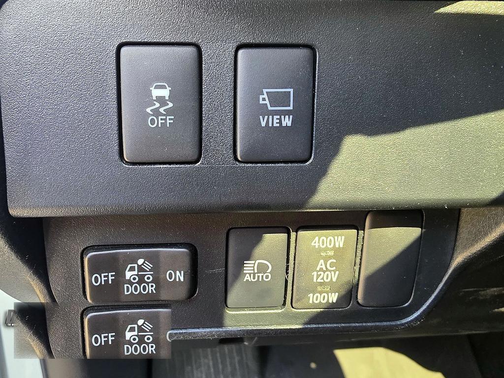 Toyota Tacoma 4WD TRD Off Road Double Cab 5' Bed V6 MT (Natl) 2023