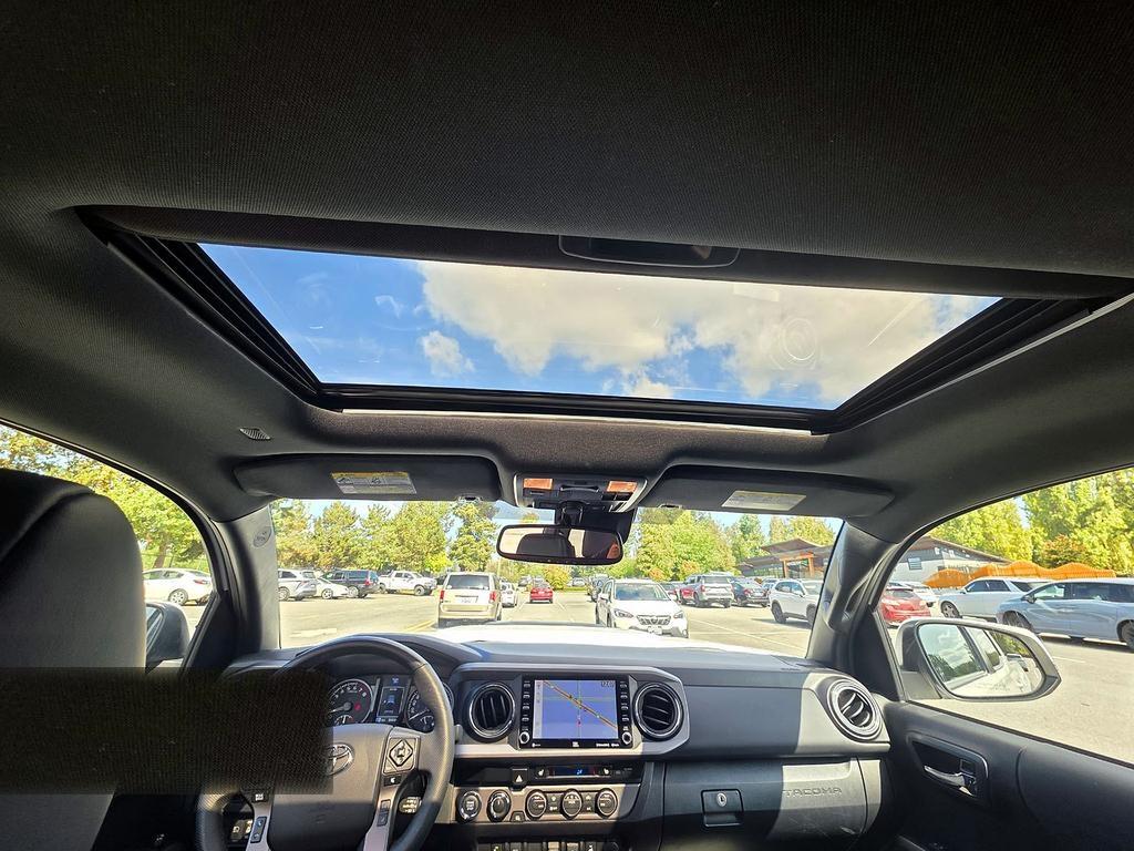 Toyota Tacoma 4WD TRD Off Road Double Cab 5' Bed V6 MT (Natl) 2023