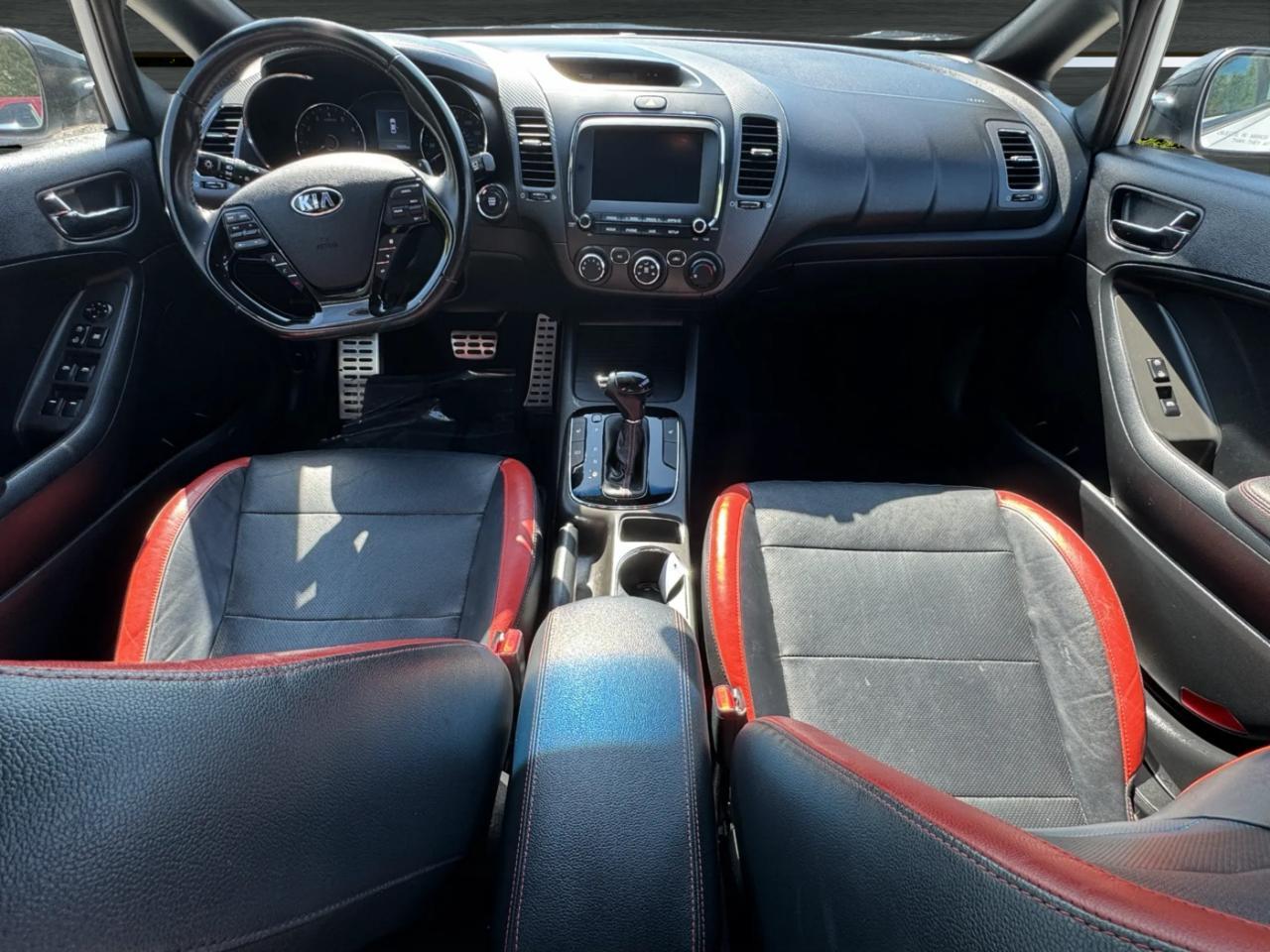 2018 Kia Forte5 SX - Photo 10