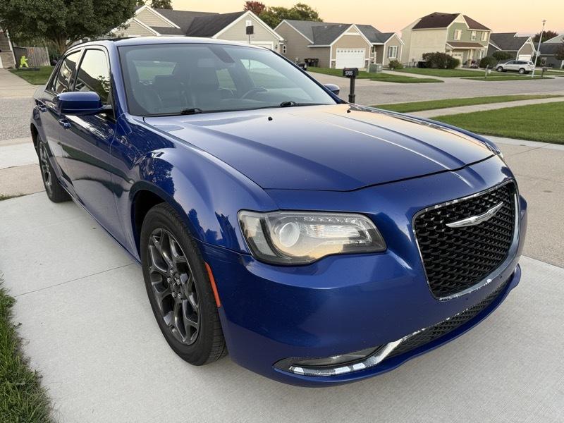 2018 Chrysler 300