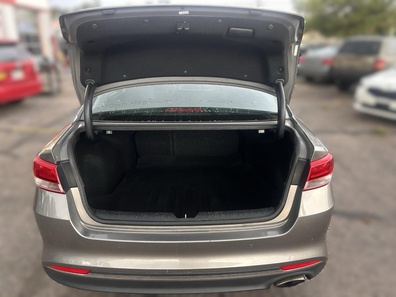 Kia Optima LX 2018