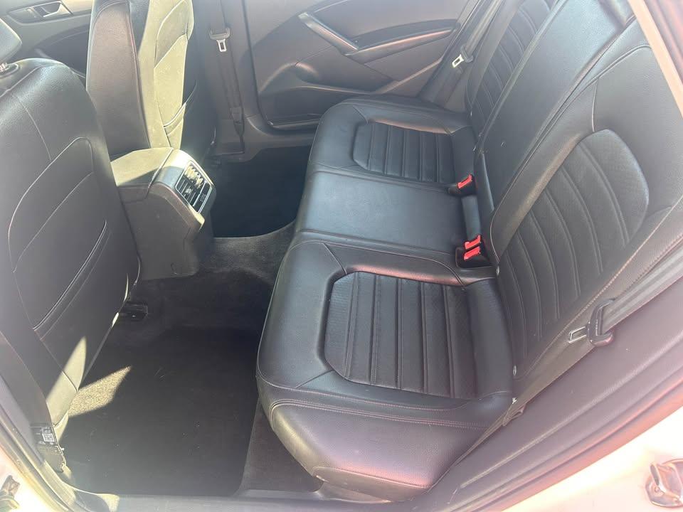 Volkswagen Passat SE 6A 2015