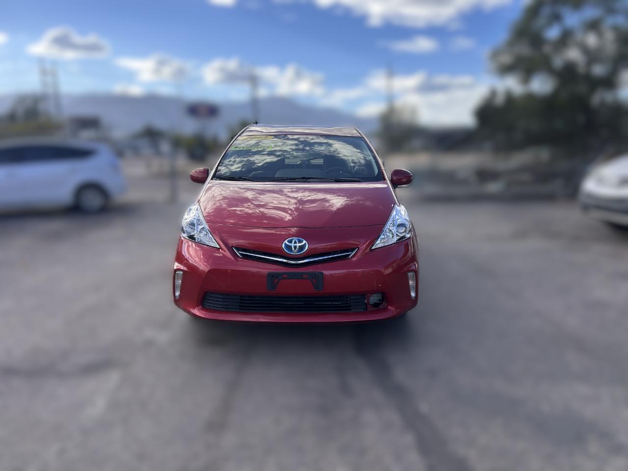 Toyota Prius V Two 2012