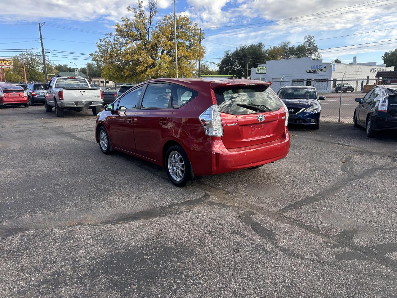 Toyota Prius V Two 2012