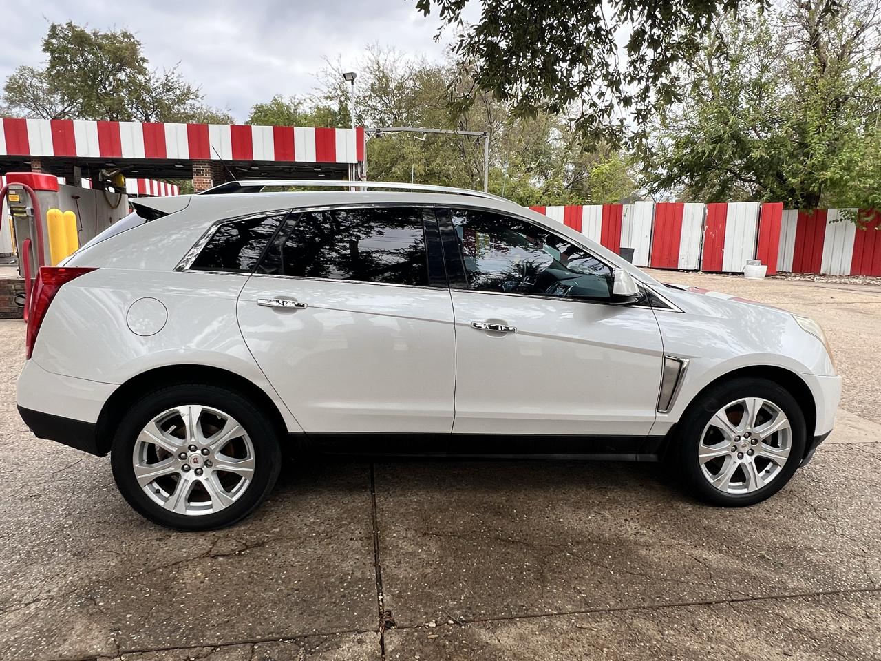 Cadillac SRX Performance Collection 2013