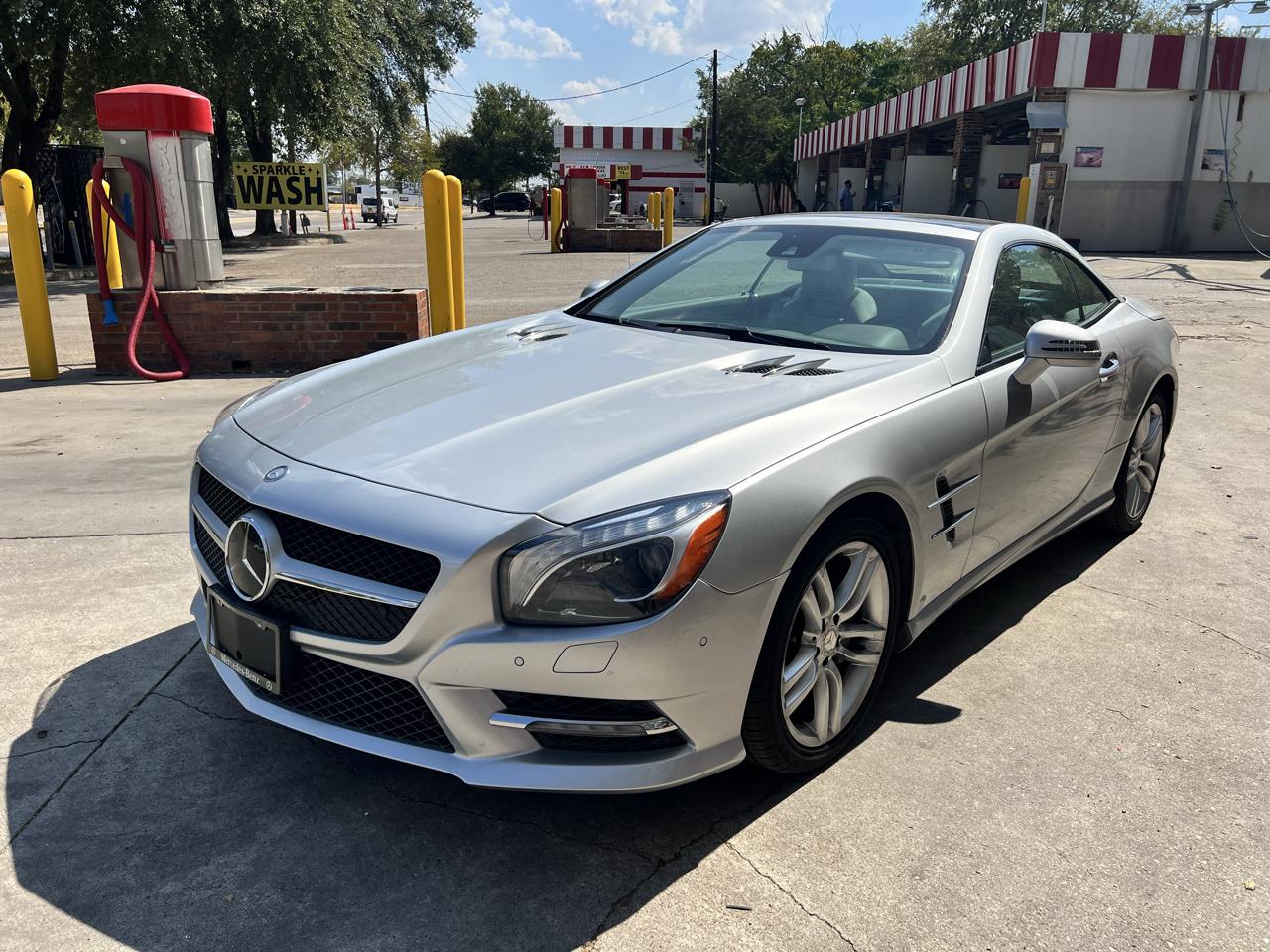 Mercedes-Benz SL-Class SL550R 2013