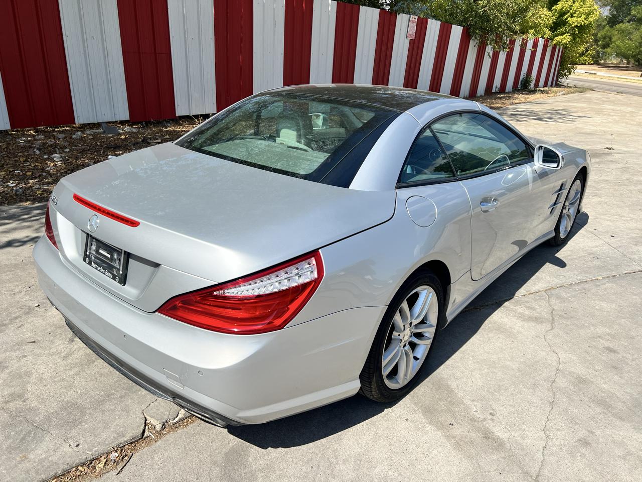 Mercedes-Benz SL-Class SL550R 2013