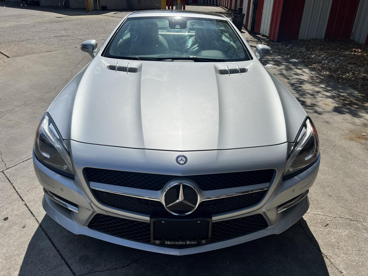 Mercedes-Benz SL-Class SL550R 2013