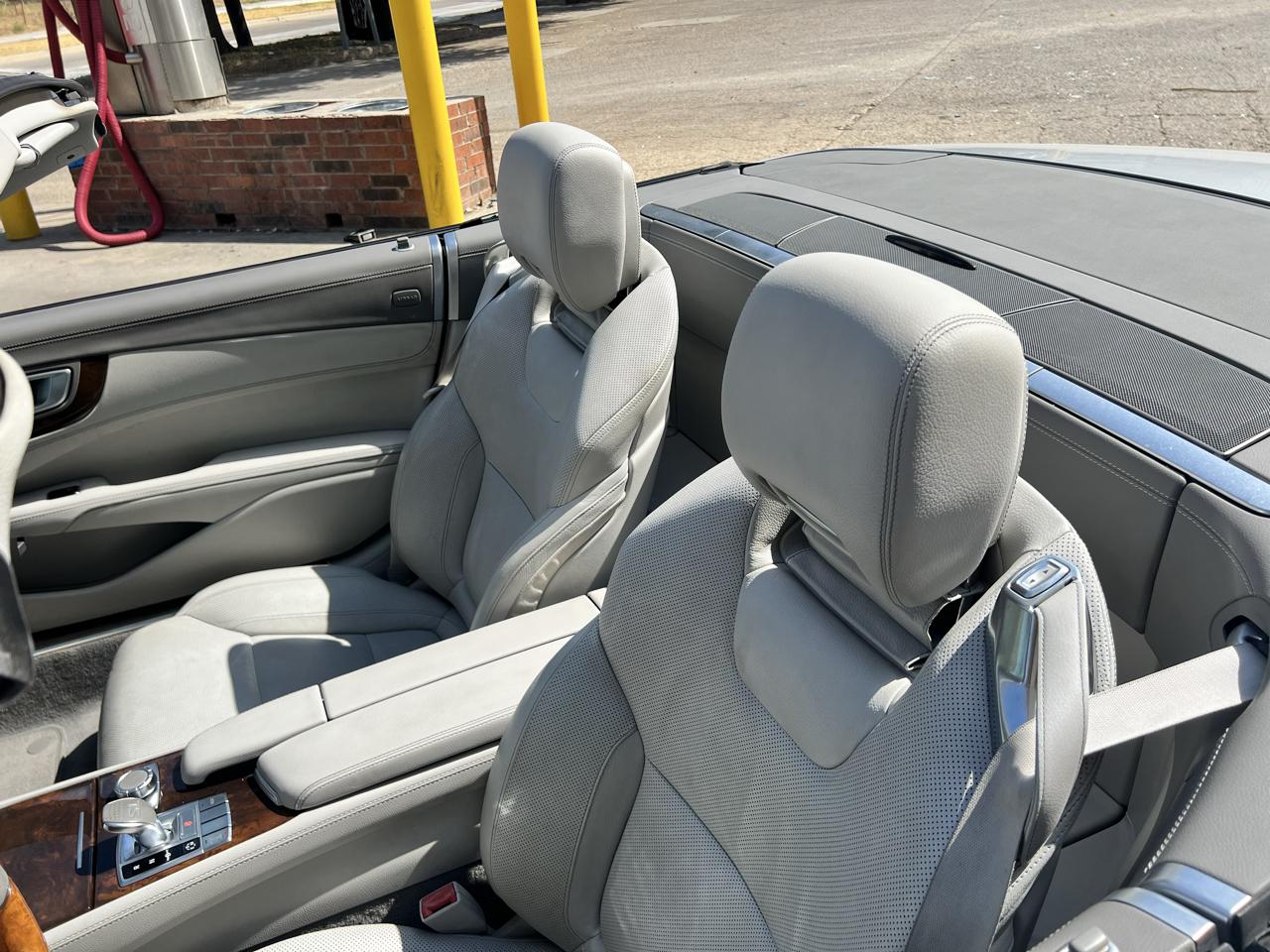 Mercedes-Benz SL-Class SL550R 2013