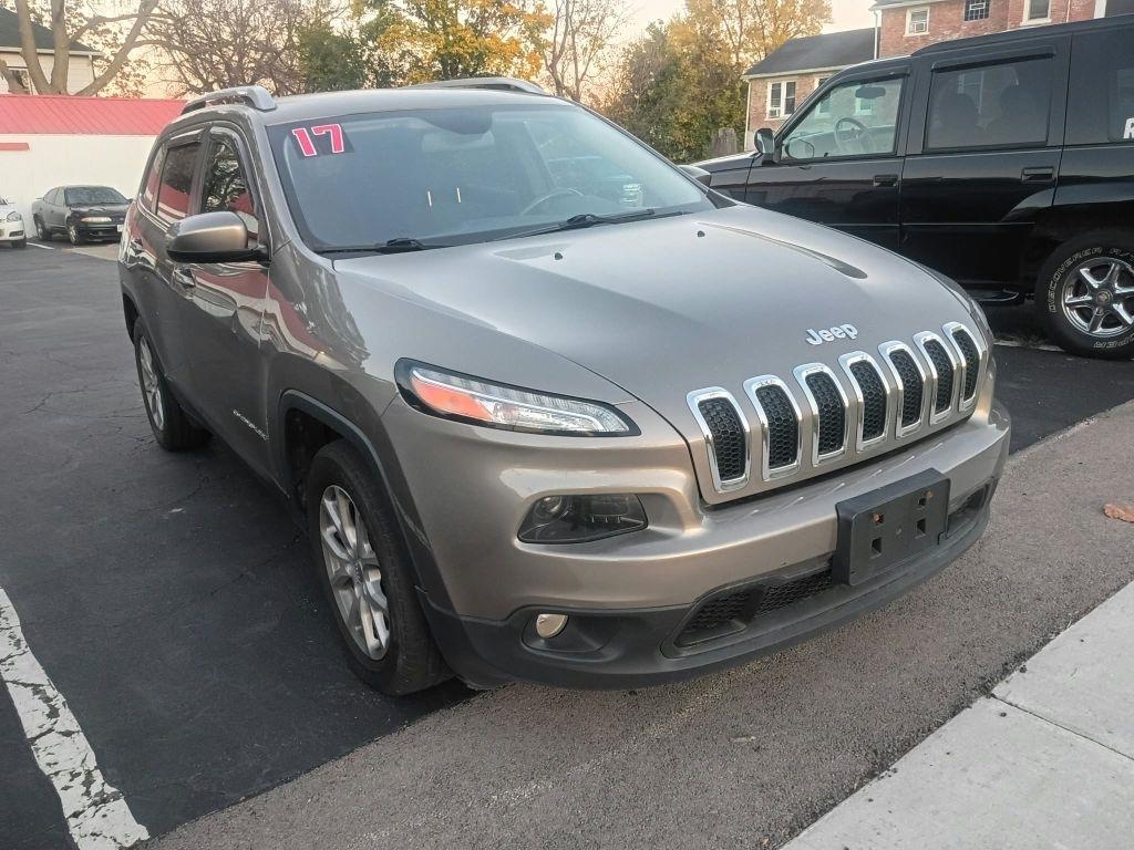 Jeep Cherokee Latitude FWD 2017