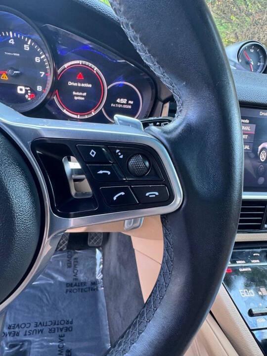 Porsche Cayenne Base 2019