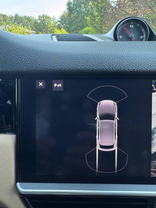 Porsche Cayenne Base 2019