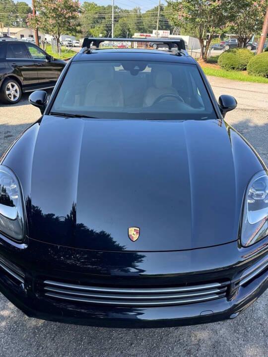 Porsche Cayenne Base 2019