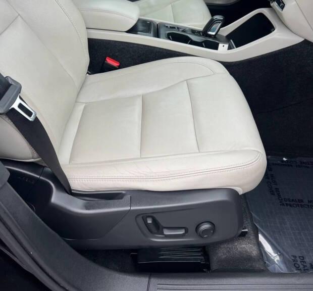 Volvo XC40 T5 R-Design AWD 2019