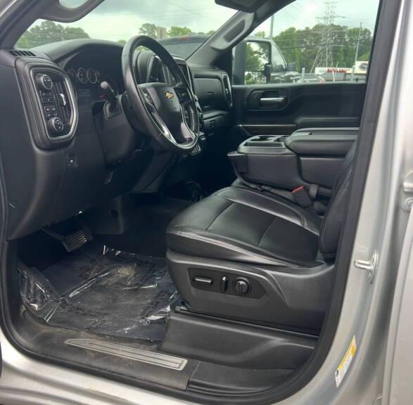 Chevrolet Silverado 2500HD LT Crew Cab Long Box 4WD 2020