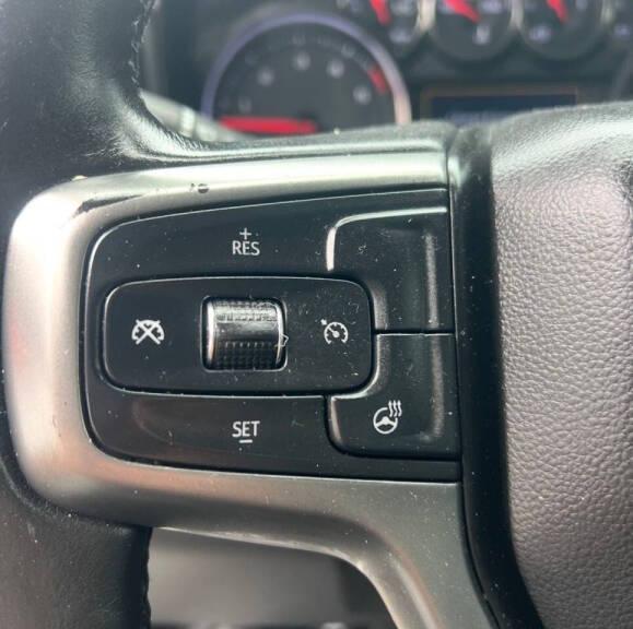 Chevrolet Silverado 2500HD LT Crew Cab Long Box 4WD 2020